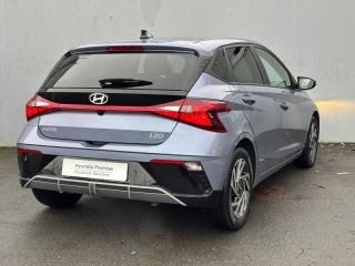 56600 : Hyundai Lorient - Auto Océane - HYUNDAI i20 - i20 - Meta Blue Métal - Traction - Essence