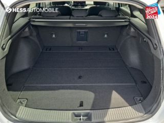 51100 : Hyundai Reims - HESS Automobile - HYUNDAI i30 SW - i30 SW - Serenity White métal - Traction - Essence