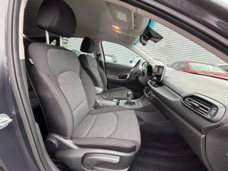 29000 : Hyundai Quimper - Iroise Automobiles - HYUNDAI i30 - i30 - Dark Knight Métal - Traction - Essence/Micro-Hybride