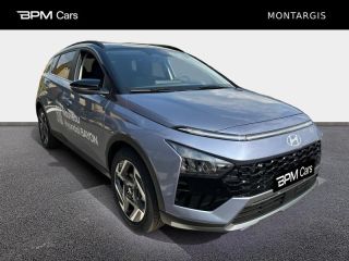45200 : Hyundai Montargis - BPM Cars - HYUNDAI Bayon - Bayon - Meta Blue Métal/Toit+rétros Black - Traction - Essence