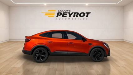 11020 : Hyundai Carcassonne - HMDS - RENAULT ARKANA Engineered - ARKANA - ORANGE VALENCIA - Boîte hybride multimode - Essence / Courant électrique