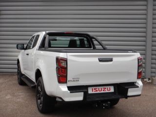 52000 : Hyundai Chaumont - Garage Michel Bazin - ISUZU D-Max - D-Max - Dolomite White Pearl - Transmission intégrale enclenc - Diesel