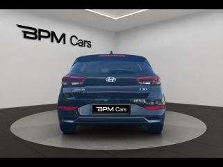 75013 : Hyundai Paris 13 - BPM Cars - HYUNDAI i30 - i30 - Abyss Black métal - Traction - Essence