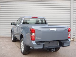 52000 : Hyundai Chaumont - Garage Michel Bazin - ISUZU D-Max - D-Max - Islay Gray métal - Transmission intégrale enclenc - Diesel