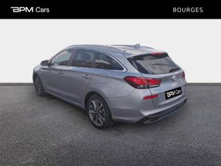 18230 : Hyundai Bourges - ELLIPSE Automobiles - HYUNDAI i30 SW - i30 SW - Shimmering Silver Métal - Traction - Essence/Micro-Hybride