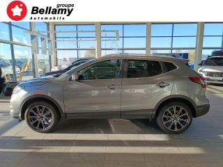 25300 : Hyundai Pontarlier - Expo Bellamy - NISSAN Qashqai - Qashqai - Gris Perle - Traction - Essence