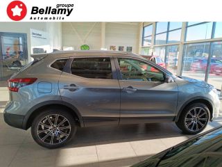 25300 : Hyundai Pontarlier - Expo Bellamy - NISSAN Qashqai - Qashqai - Gris Perle - Traction - Essence