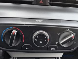 59410 : Hyundai Valenciennes - ADNH - HYUNDAI i20 - i20 - Intense Blue Métal - Traction - Essence/Micro-Hybride