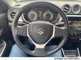 35400 : Hyundai Saint-Malo - GCA - SUZUKI Vitara - Vitara - So&#039;Color Galactic Gray/Black métal - Traction - Essence