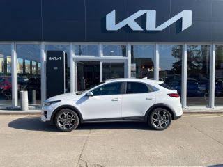 89100 : Hyundai Sens - APS - KIA XCeed - XCeed - Blanc Sensation - Traction - Hybride rechargeable : Essence/Electrique