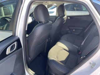 89100 : Hyundai Sens - APS - KIA XCeed - XCeed - Blanc Sensation - Traction - Hybride rechargeable : Essence/Electrique