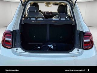 31200 : Hyundai TOULOUSE NORD - AUTO NORD - FIAT 500e BERLINE MY22 SERIE 1 STEP 2 Icône Plus - 500 III - White - Automate à fonct. Continu - Courant électrique