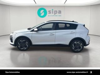 33140 : Hyundai Bordeaux Sud Villenave d'Ornon - Sipa Automobiles - HYUNDAI BAYON Creative - BAYON (05/2024) - Blanc - Automate sequentiel - Essence sans plomb