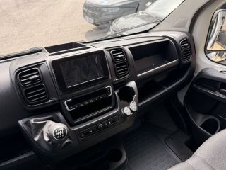 04100 : Hyundai Manosque - Pedinielli - FIAT DUCATO FOURGON PACK PRO LOUNGE CONNECT - DUCATO IV - Blanc - Boîte manuelle - Diesel