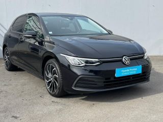 56600 : Hyundai Lorient - Auto Océane - VOLKSWAGEN Golf - Golf - Noir Intense nacrée - Traction - Essence/Micro-Hybride