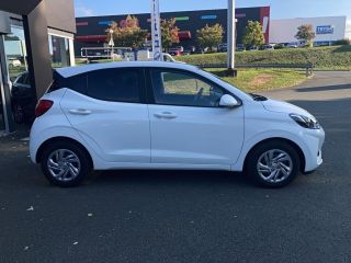 49070 : Hyundai Angers - Oceane Automobiles - HYUNDAI i10 Creative - i10 III - Blanc - Boîte manuelle - Essence sans plomb