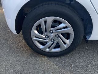 49070 : Hyundai Angers - Oceane Automobiles - HYUNDAI i10 Creative - i10 III - Blanc - Boîte manuelle - Essence sans plomb