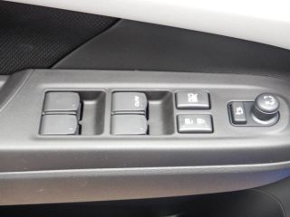 52000 : Hyundai Chaumont - Garage Michel Bazin - SUZUKI Swift - Swift - Frontier Blue Pearl Metal - Traction - Essence/Micro-Hybride