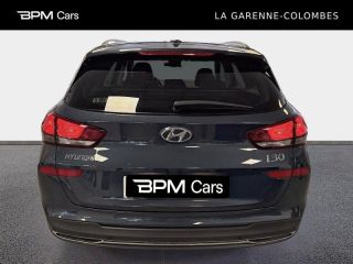 92250 : Hyundai La Garenne-Colombes - BPM Cars - HYUNDAI i30 SW - i30 SW - Teal Blue Métal - Traction - Essence/Micro-Hybride