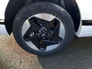 49070 : Hyundai Angers - Oceane Automobiles - HYUNDAI KONA ELECTRIC Premium - KONA ELECTRIQUE II - Blanc - Automate à fonct. Continu - Courant électrique