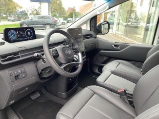 59640 : Hyundai Dunkerque - Europ&#039;Auto - HYUNDAI Staria - Staria - Blanc - Traction - Hybride : Essence/Electrique