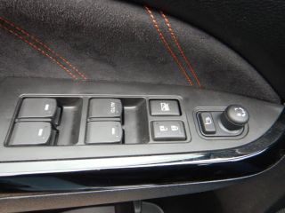 52000 : Hyundai Chaumont - Garage Michel Bazin - SUZUKI Vitara - Vitara - So'Color Ice Grayish Blue/Black métal - Traction - Essence/Micro-Hybride