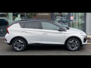 57200 : Hyundai Sarreguemines - Theobald Automobiles - HYUNDAI Bayon - Bayon - Lumen Gray Métal/Toit+rétros Black - Traction - Essence