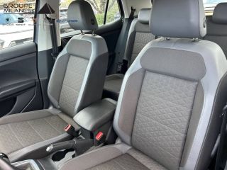 13730 : Hyundai Marignane - Cap Milanesio - VOLKSWAGEN T-CROSS R-Line Tech - T-CROSS (11/2018-10/2023) - Gris - Automate sequentiel - Essence sans plomb