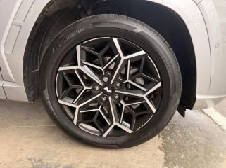 45000 : Hyundai Orléans Motors - HYUNDAI Tucson - Tucson - Shimmering Silver Métal - Traction - Hybride : Essence/Electrique