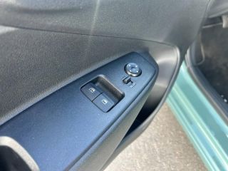 14100 : Hyundai Lisieux - Trajectoire Automobiles - HYUNDAI i10 - i10 - Vert - Traction - Essence
