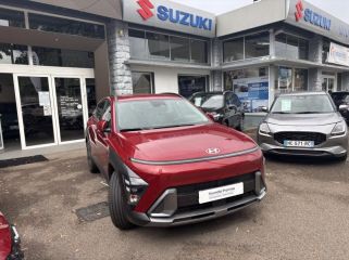 89100 : Hyundai Sens - APS - HYUNDAI Kona - Kona - Ultimate Red métallisé - Traction - Hybride : Essence/Electrique