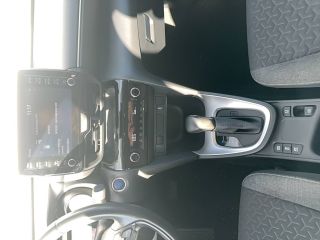 33260 : Hyundai Arcachon - Sipa Automobiles - TOYOTA YARIS CROSS HYBRIDE Dynamic - YARIS CROSS - Blanc - Automate à fonct. Continu - Essence / Courant électrique