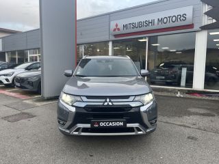 38200 : Hyundai Vienne - Groupe Central Autos - MITSUBISHI OUTLANDER PHEV Instyle - OUTLANDER III - Gris - Automate à fonct. Continu - Essence / Courant électrique