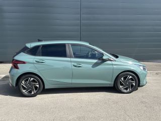 21300 : Hyundai Dijon - Privilège Automobiles - HYUNDAI i20 Intuitive - i20 III - Vert - Automate sequentiel - Essence sans plomb