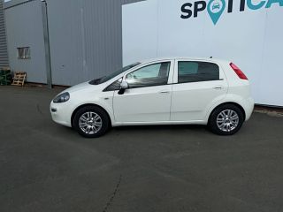 33140 : Hyundai Bordeaux Sud Villenave d&#039;Ornon - Sipa Automobiles - FIAT PUNTO SERIE 8 Lounge - PUNTO - BLANC - Boîte manuelle - Essence sans plomb