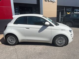 04100 : Hyundai Manosque - Pedinielli - FIAT 500e BERLINE MY22 SERIE 1 STEP 2 Action - 500 III - Bossanova White - Automate à fonct. Continu - Courant électrique