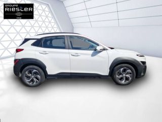 77600 : Hyundai Bussy-Saint-Georges - Protea by Riester - HYUNDAI KONA HYBRID Intuitive - KONA - BLANC - Automate sequentiel - Essence / Courant électrique