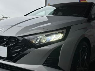 78310 : Hyundai Coignières - Socohy | Groupe Rabot - HYUNDAI i20 - i20 - Lumen Gray Métal/Toit+rétros Black - Traction - Essence