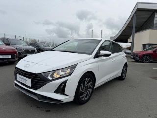 49300 : Hyundai Cholet - Océane Auto - HYUNDAI i20 Intuitive - i20 III - Blanc - Boîte manuelle - Essence sans plomb