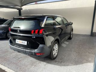 69190 : Hyundai Lyon Sud - Groupe Central Autos - PEUGEOT 5008 Active - 5008 II - Noir - Boîte manuelle - Essence sans plomb