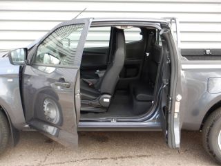 52000 : Hyundai Chaumont - Garage Michel Bazin - ISUZU D-Max - D-Max - Obsidian Gray métalisé - Transmission intégrale enclenc - Diesel