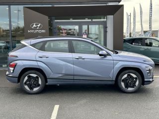 57200 : Hyundai Sarreguemines - Theobald Automobiles - HYUNDAI Kona - Kona - Metal Blue métallisé - Traction - Electrique