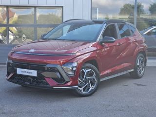 57685 : Hyundai Metz - Theobald Automobiles - HYUNDAI Kona - Kona - Ultimate Red métallisé/Toit/rétros Black - Traction - Hybride : Essence/Electrique