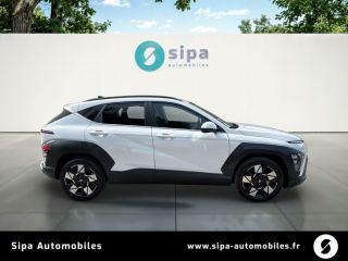33110 : Hyundai Bordeaux Nord Le Bouscat - Sipa Automobiles - HYUNDAI KONA Executive - KONA II - ATLAS WHITE. - Automate sequentiel - Essence / Courant électrique
