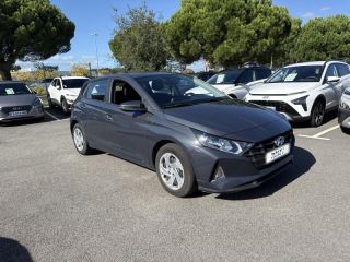 56000 : Hyundai Vannes - Park Lann Automobiles - HYUNDAI i20 - i20 - Intense Blue Métal - Traction - Essence