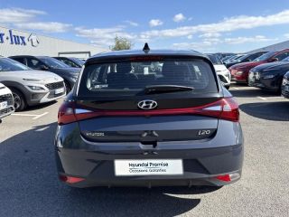 56000 : Hyundai Vannes - Park Lann Automobiles - HYUNDAI i20 - i20 - Intense Blue Métal - Traction - Essence