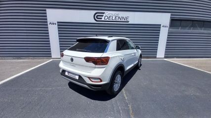 30100 : Hyundai Alès - Auto Hall - VOLKSWAGEN T-ROC Life - T-ROC - Blanc - Boîte manuelle - Essence sans plomb
