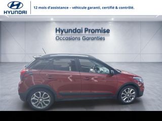 45000 : Hyundai Orléans - GCA - HYUNDAI i20 Active - i20 Active - Passion Red/Toit rétro Phantom Black - Traction - Essence
