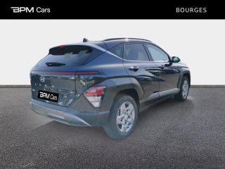 18230 : Hyundai Bourges - BPM Cars - HYUNDAI Kona - Kona - Denim Blue perlé métallisé - Traction - Essence