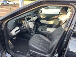 89100 : Hyundai Sens - APS - KIA EV4 - EV4 - Noir Basalte (M) - Traction - Electrique